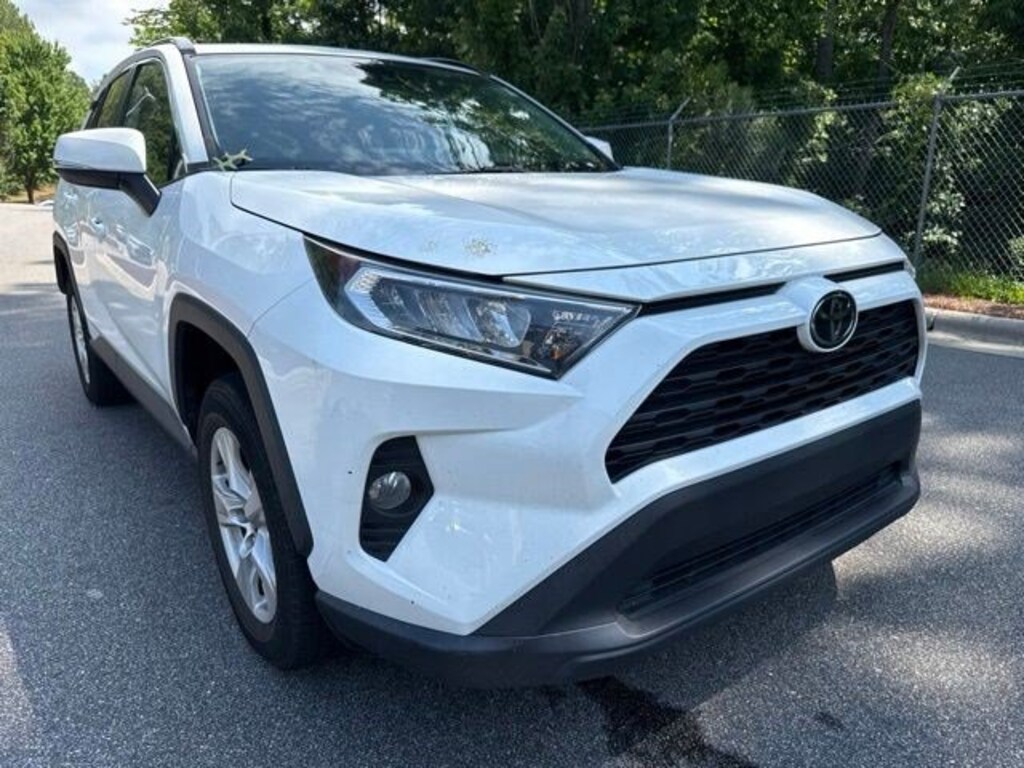 Used 2021 Toyota RAV4 XLE SUV