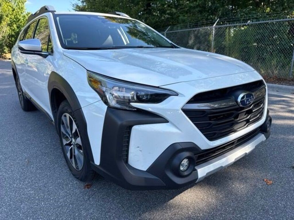 Used 2025 Subaru Outback Touring XT SUV