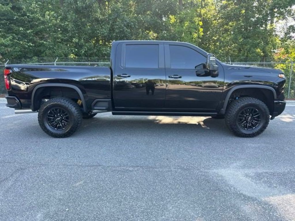 Used 2025 Chevrolet Silverado 2500 HD ZR2 Truck Crew Cab