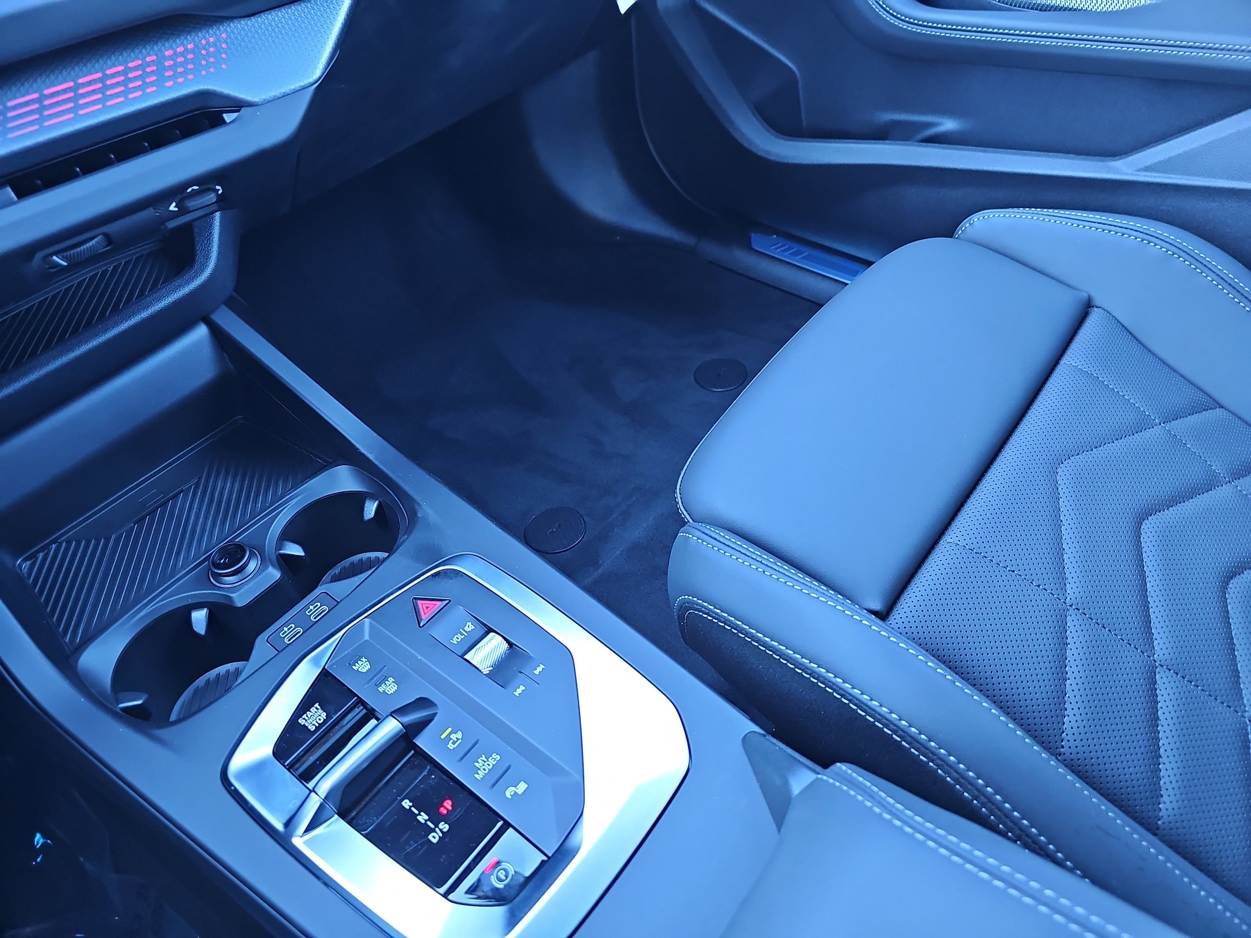 2026 BMW 2 Series M235 - Photo 25