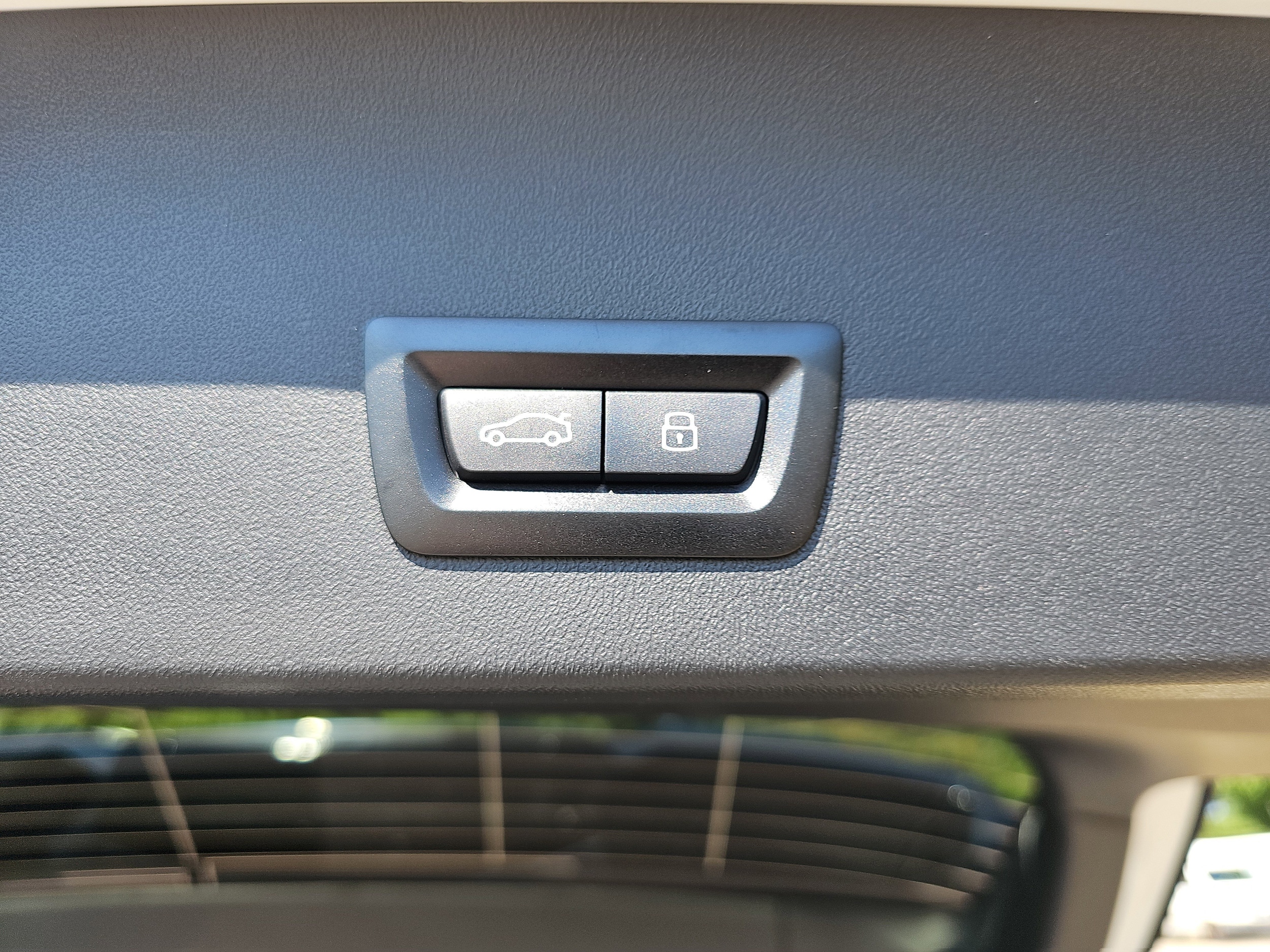 2026 BMW X3 30 - Photo 13