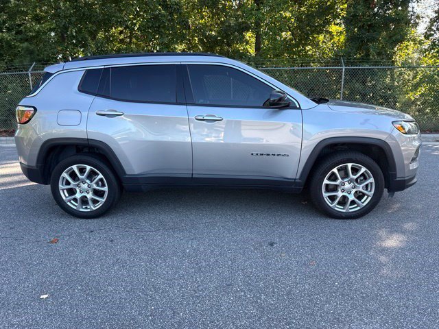 Used 2023 Jeep Compass Latitude Lux SUV