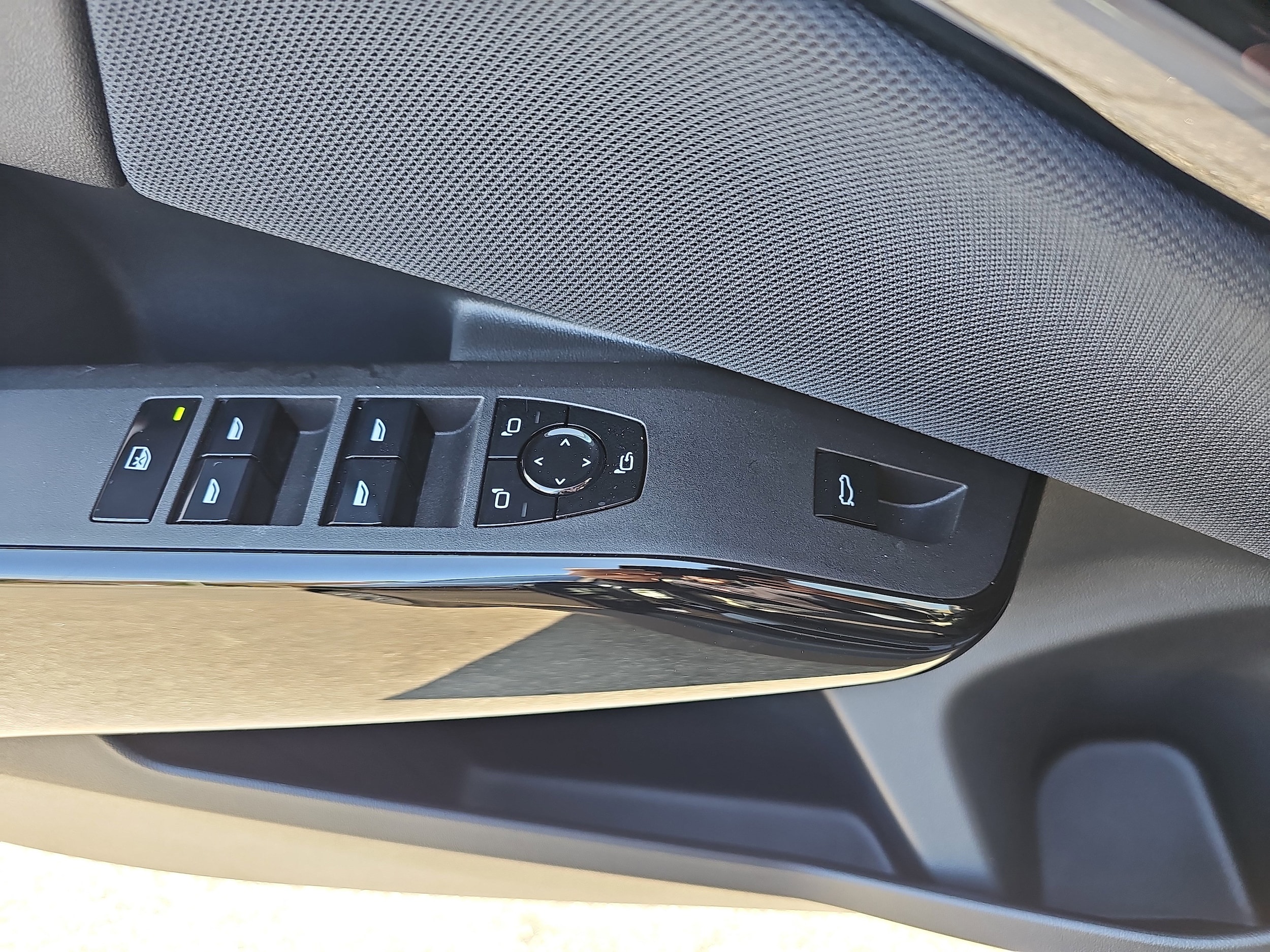 2026 BMW X3 30 - Photo 29