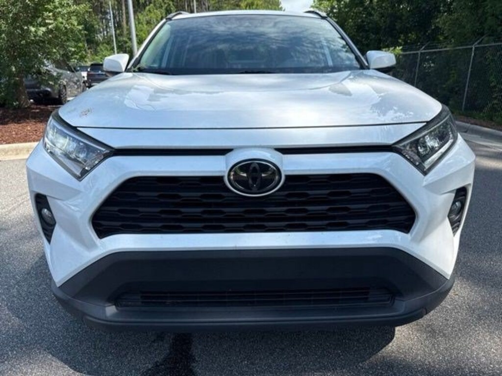 Used 2021 Toyota RAV4 XLE SUV
