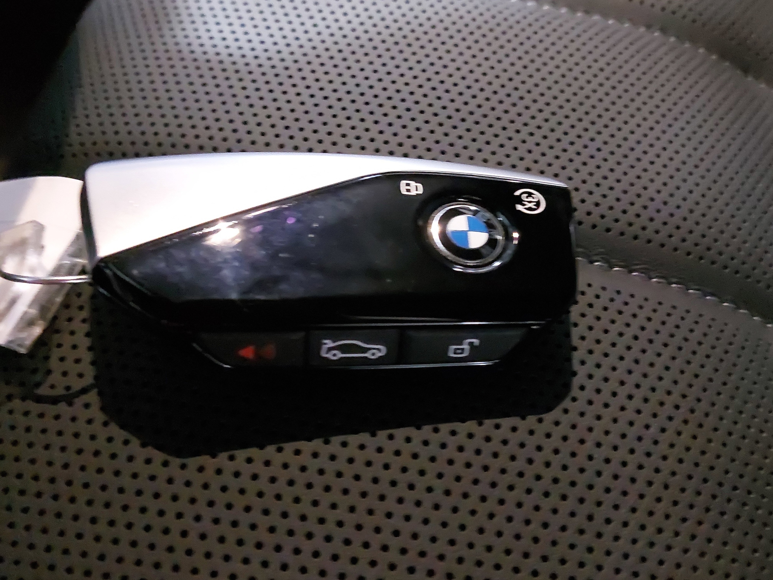 2025 BMW 7 Series 760i - Photo 36