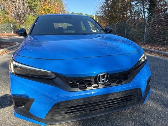 2024 Honda Civic Sport Hatchback photo 2