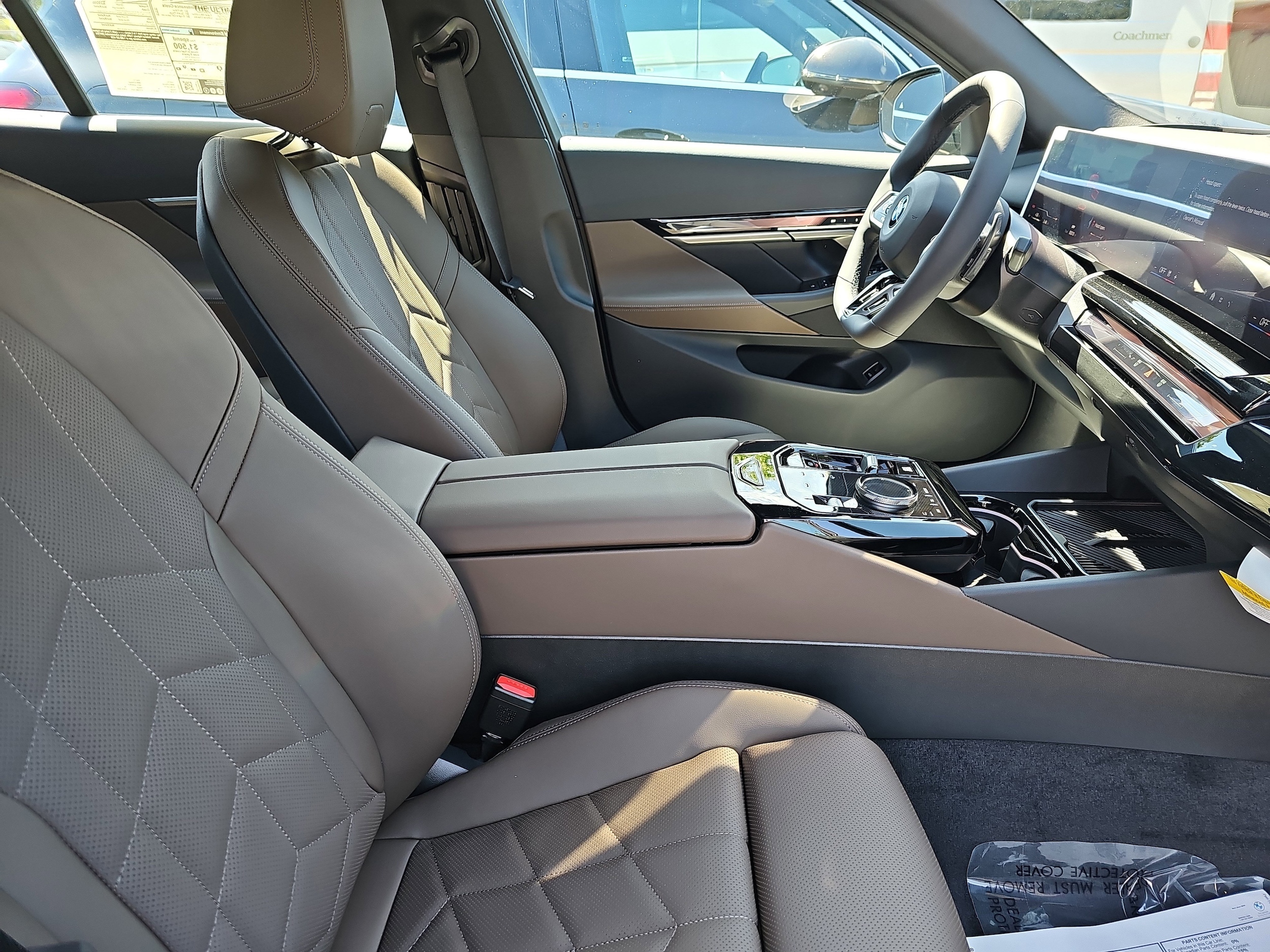 2026 BMW 5 Series 530i - Photo 10