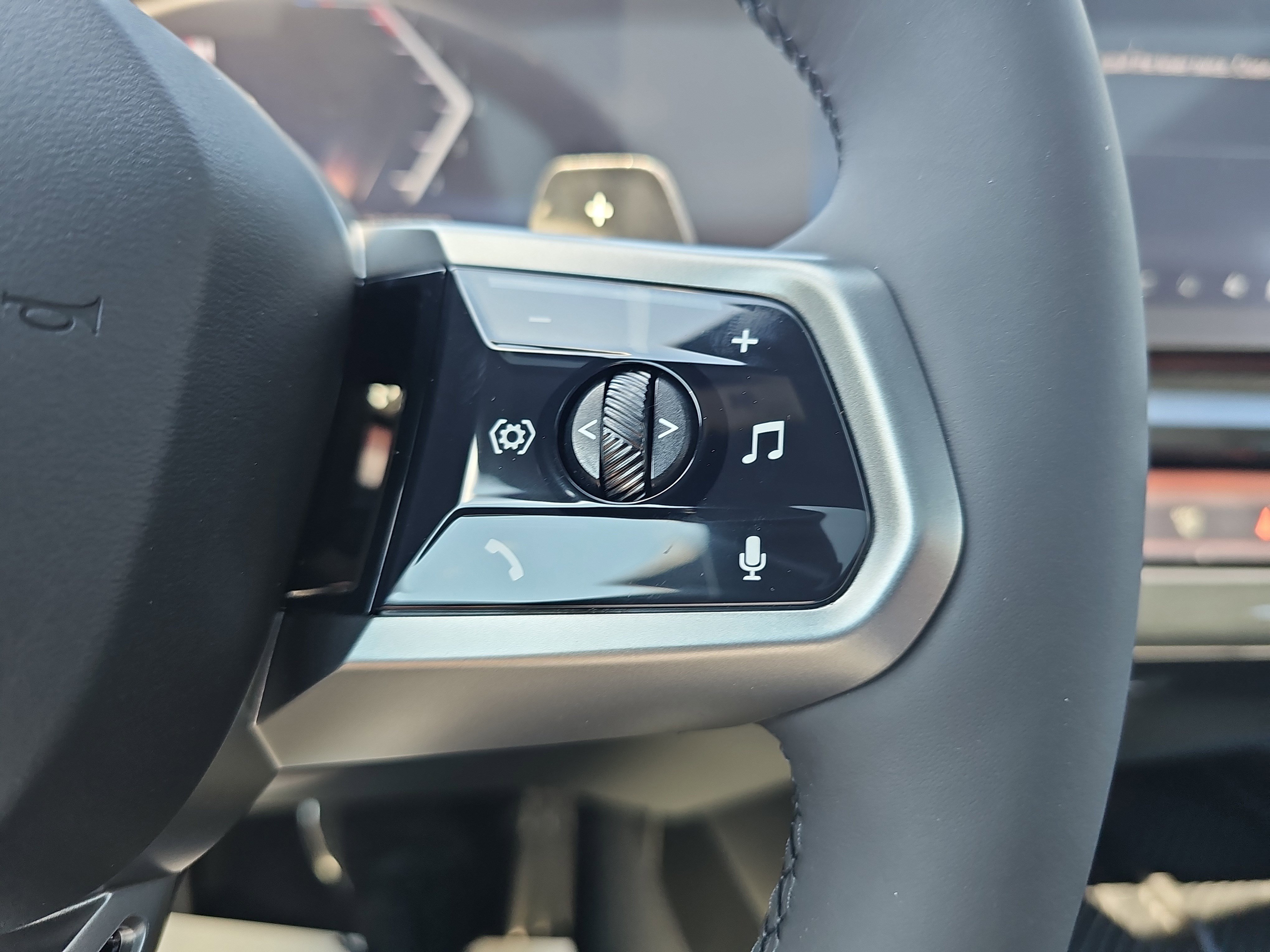 2026 BMW 5 Series 530i - Photo 20