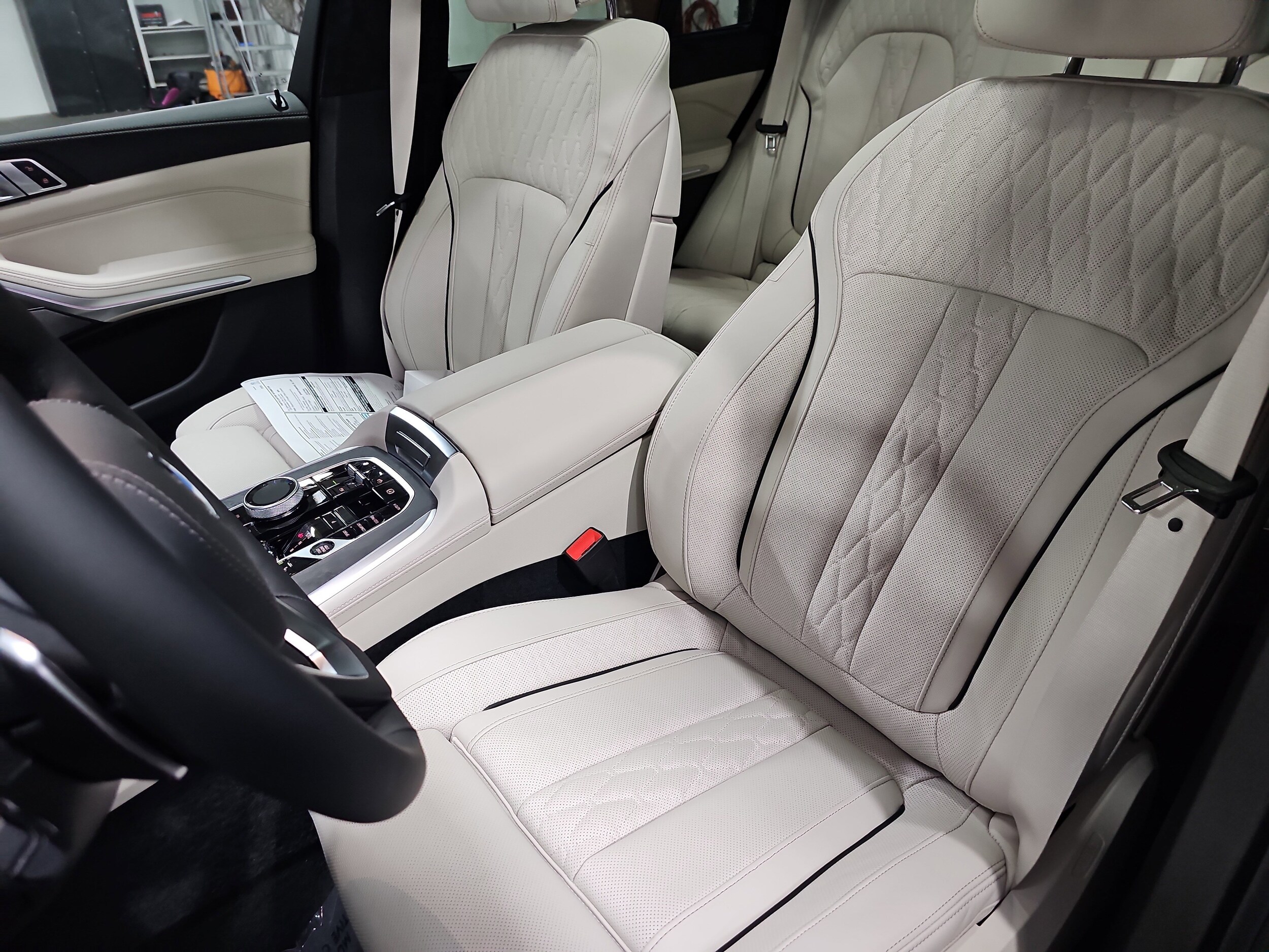 2026 BMW X5 40i - Photo 17