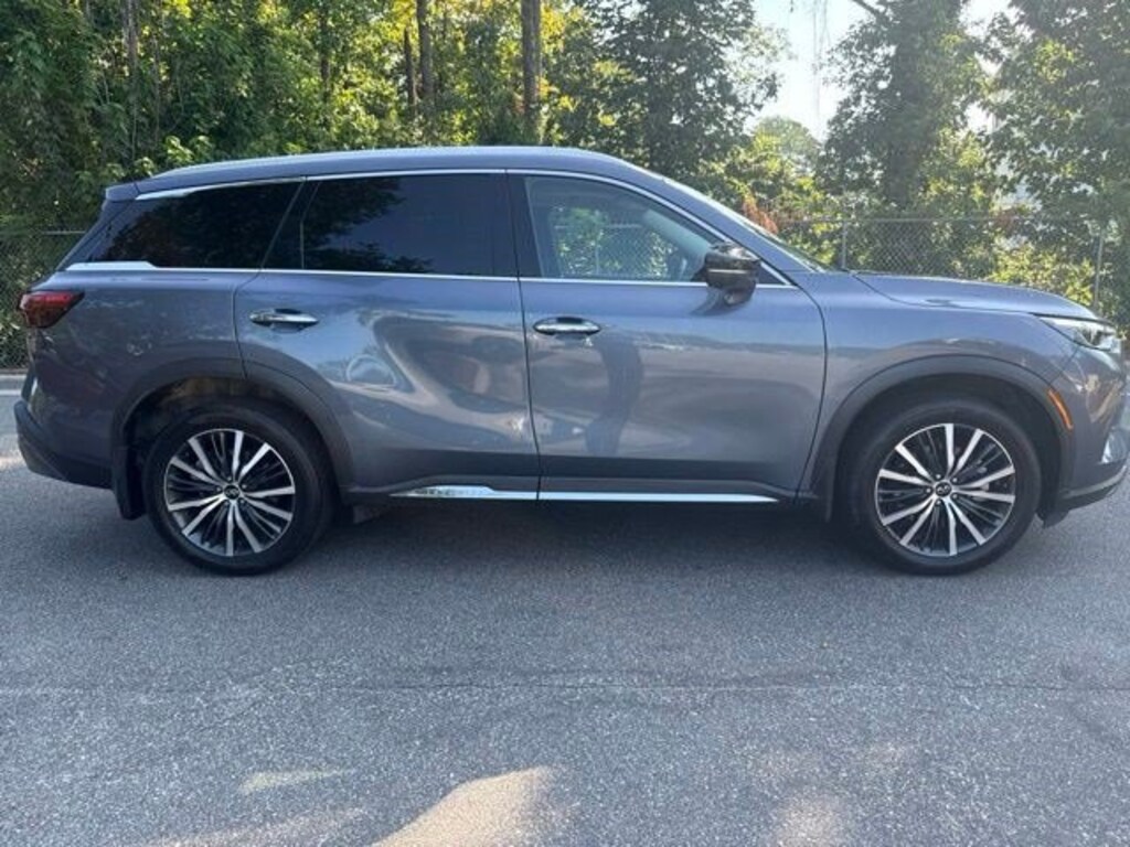 Used 2023 INFINITI QX60 SENSORY SUV