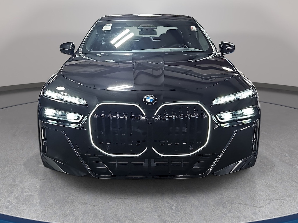 Certified 2025 BMW 760i xDrive Sedan