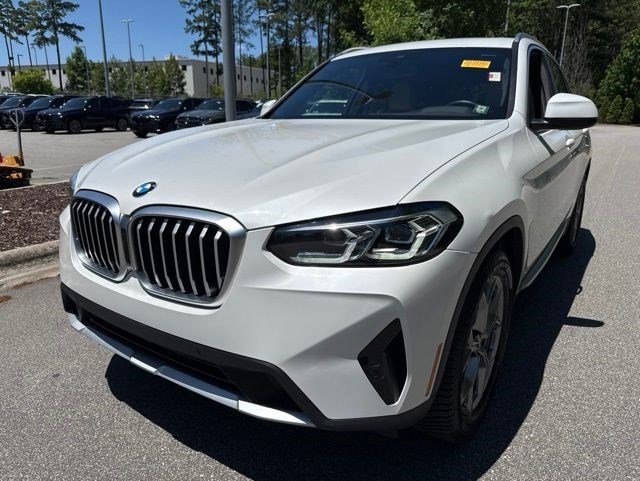 2022 BMW X3 xDrive30i's photo