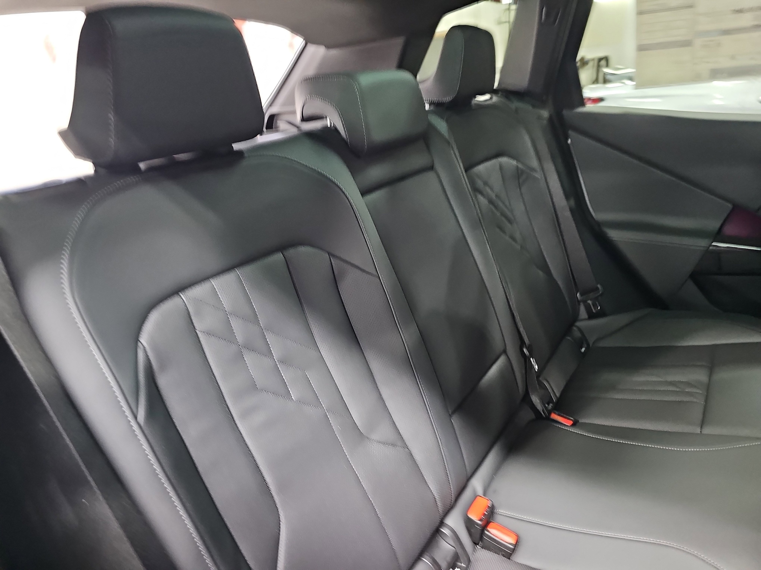 2026 BMW X3 30 - Photo 12