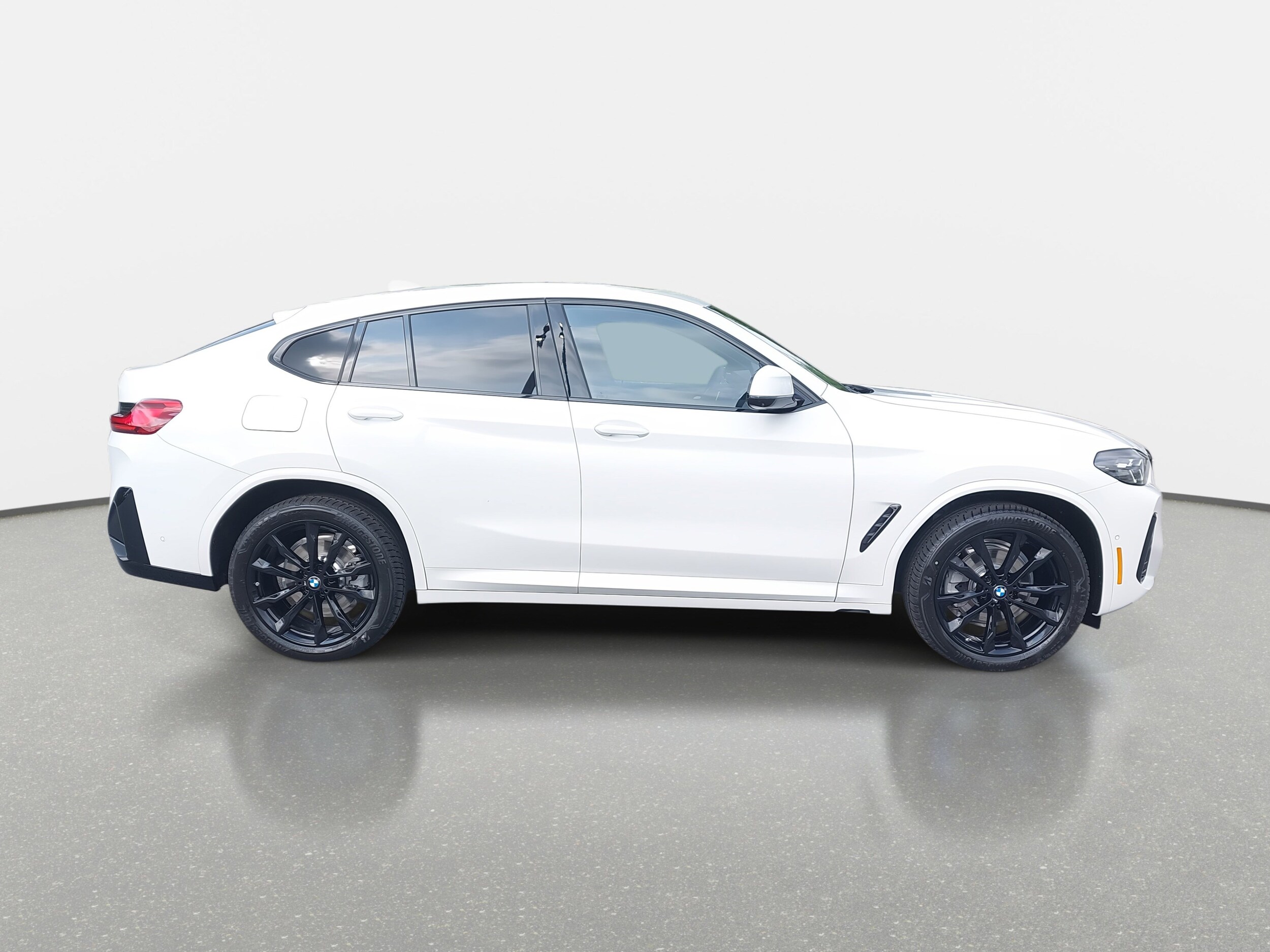 2025 Bmw X4 xDrive30i photo 4