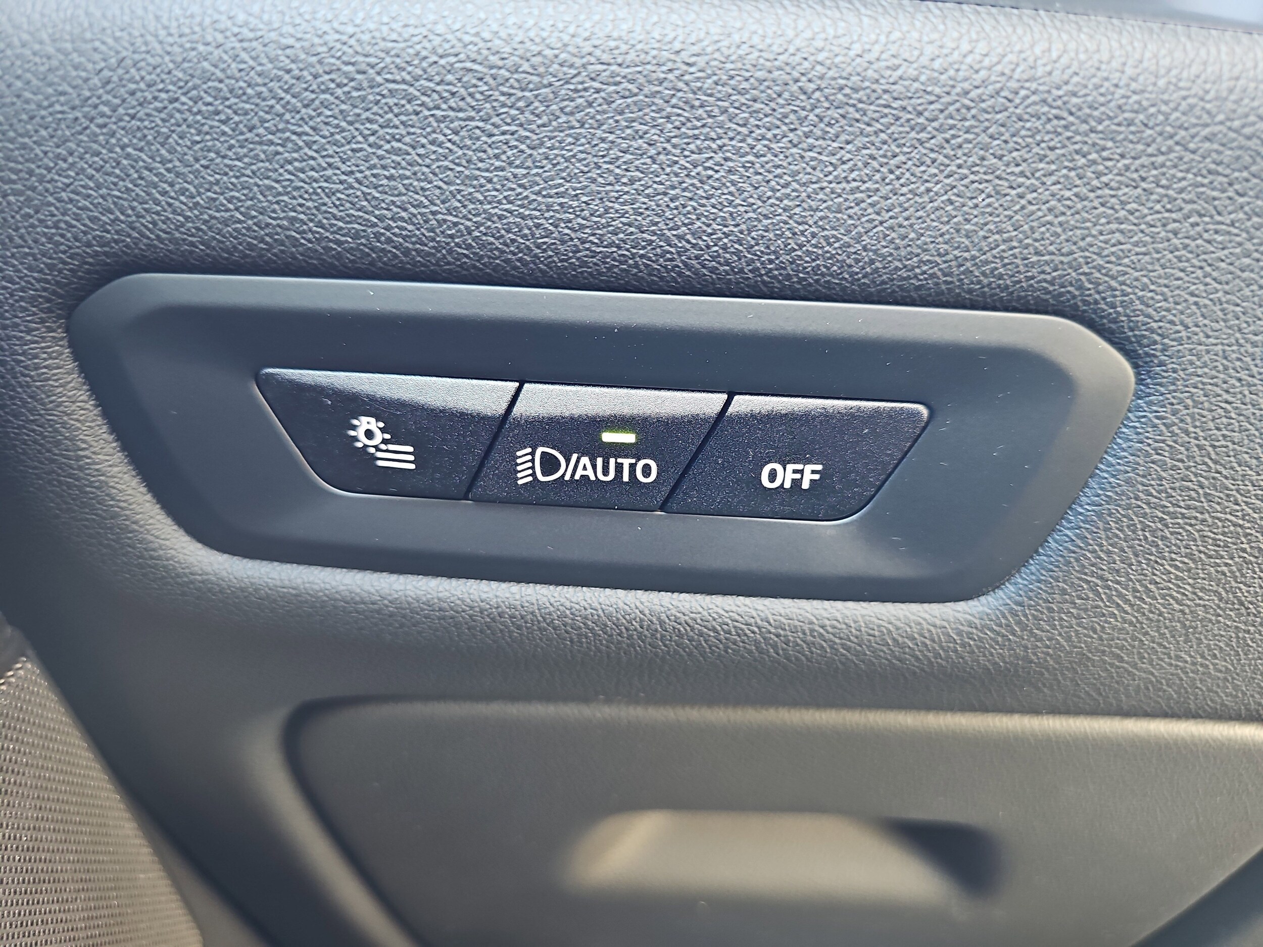 2026 BMW X5 50e - Photo 28