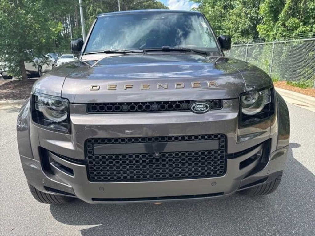 Used 2025 Land Rover Defender 110 OCTA SUV