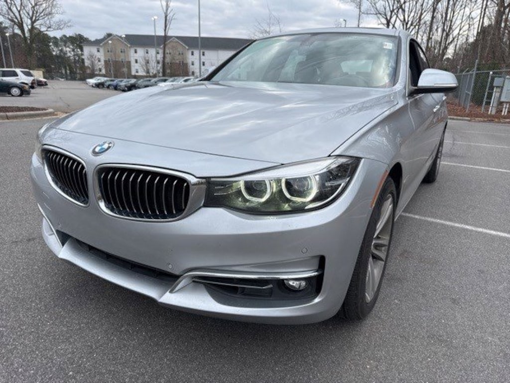 Used 2018 BMW 330i xDrive Gran Turismo