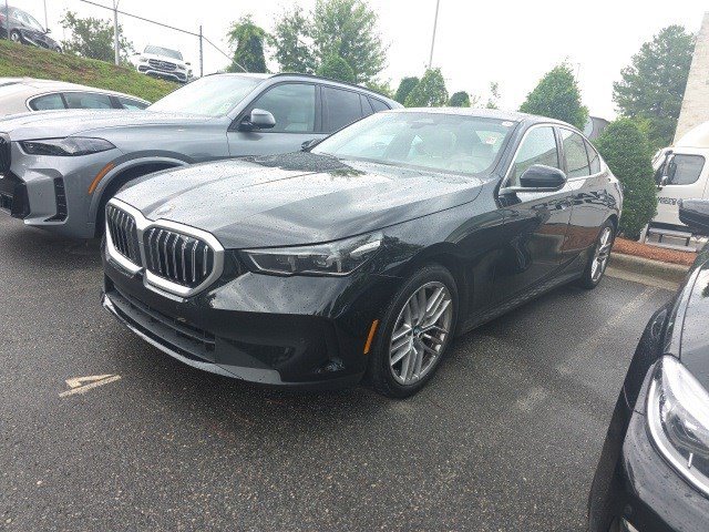 2025 BMW 530i xDrive Sedan