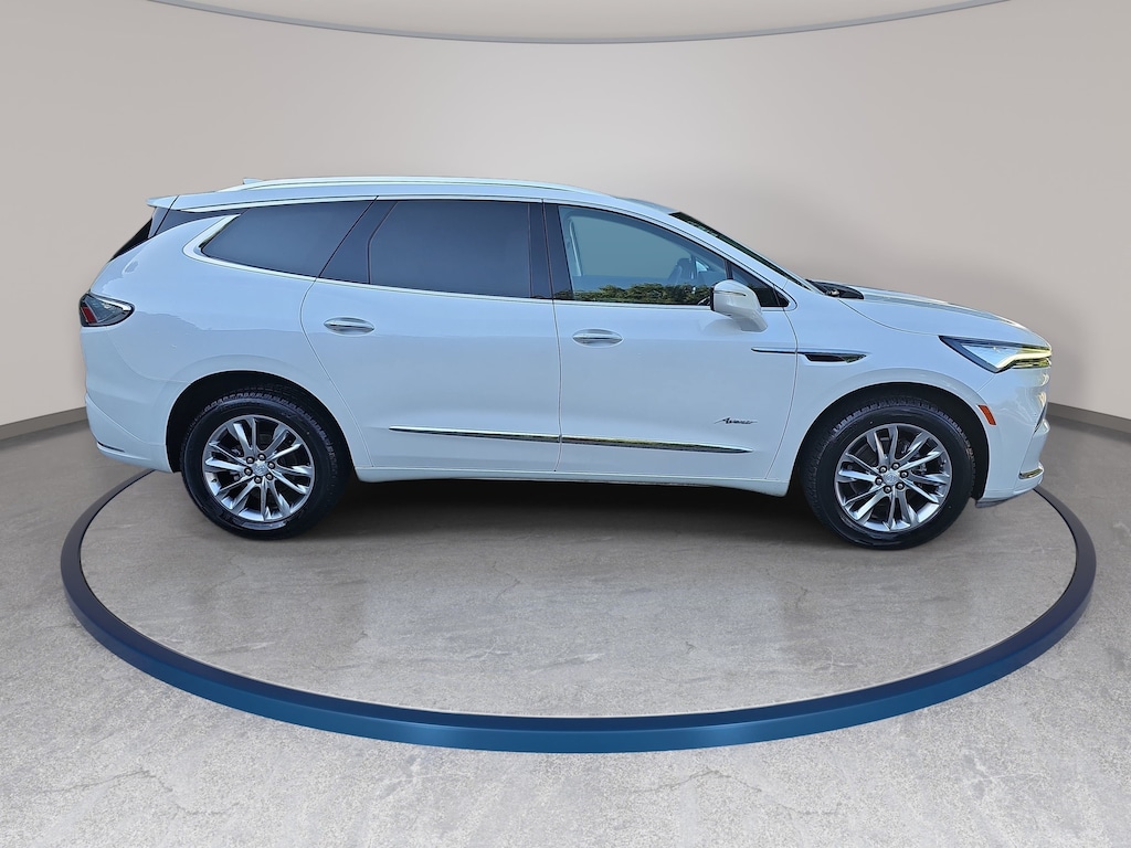 Used 2022 Buick Enclave Avenir SUV