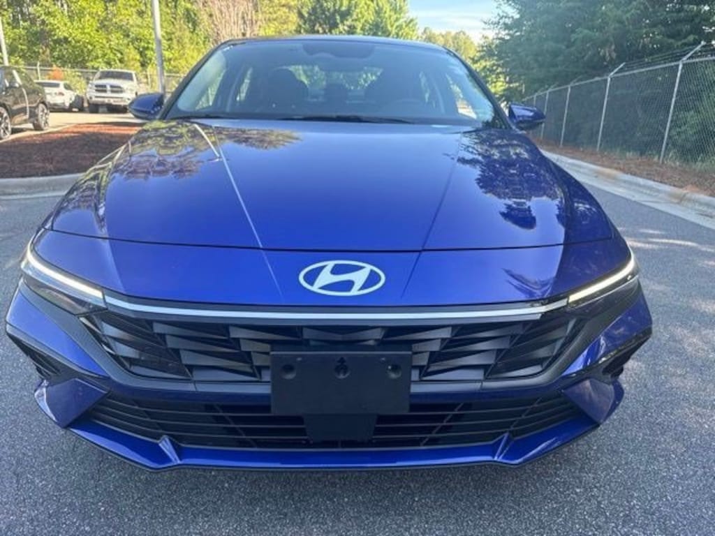 Used 2024 Hyundai Elantra Hybrid Limited Sedan