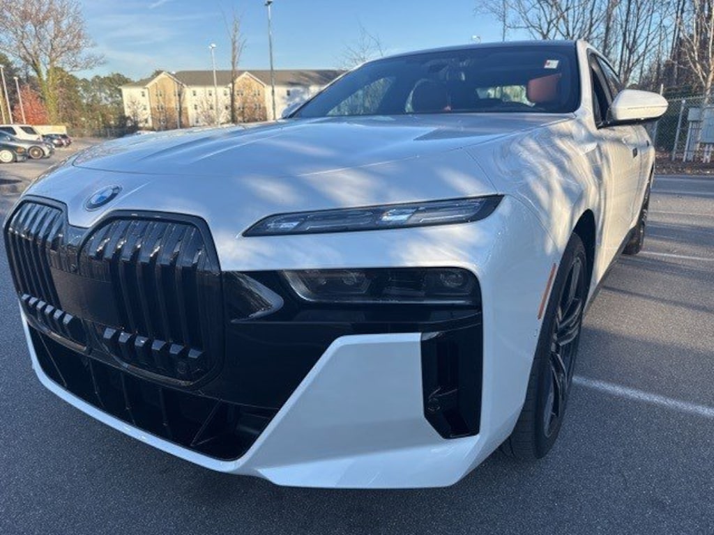 Certified 2023 BMW 760i xDrive Sedan