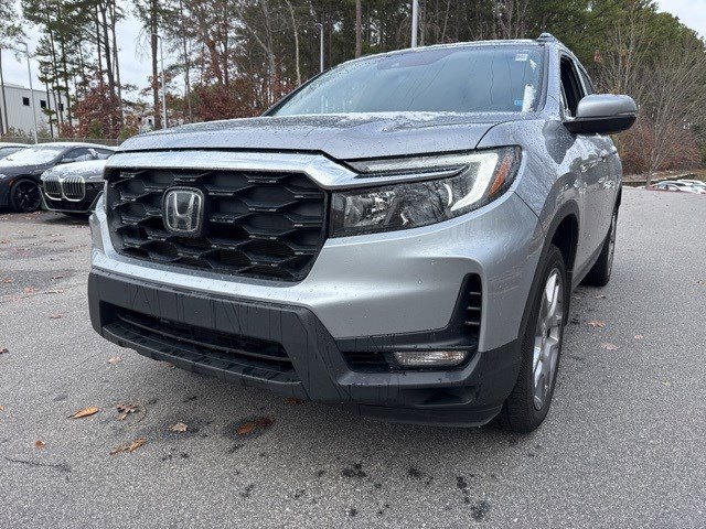 2024 Honda Passport EX-L's photo