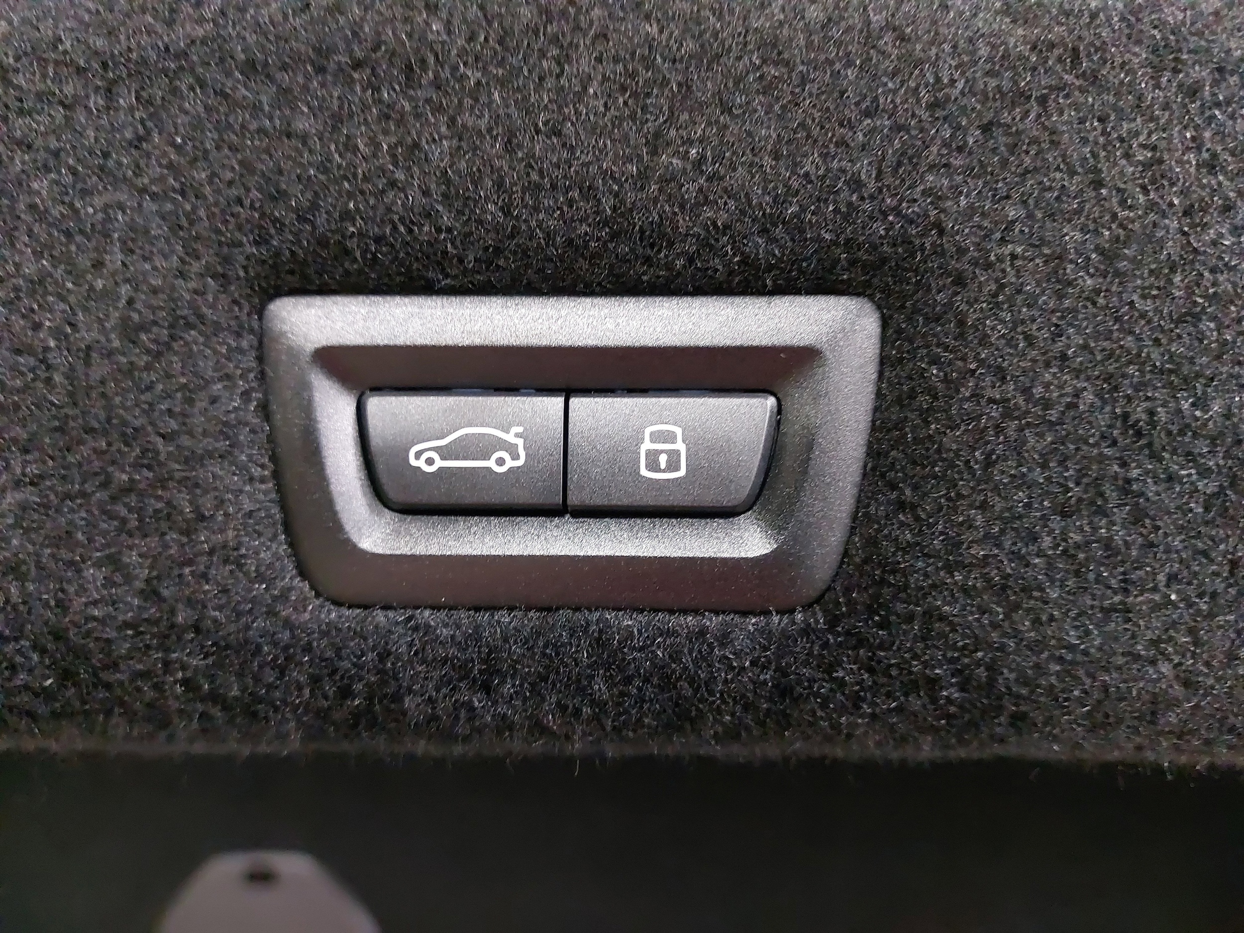 2025 BMW 7 Series 760i - Photo 14