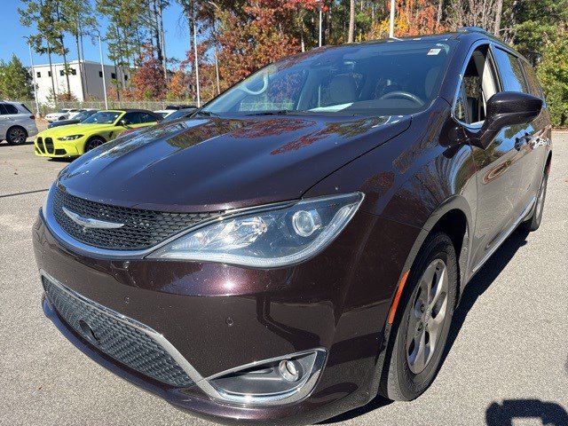2017 Chrysler Pacifica Touring-L Plus