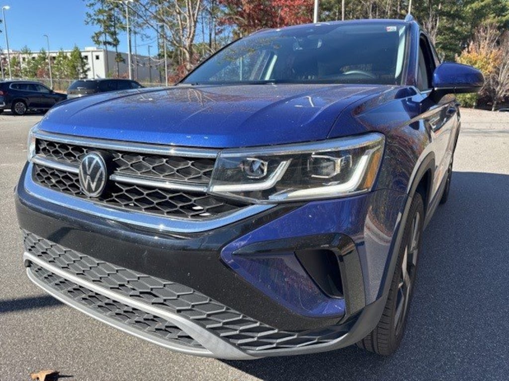 Used 2024 Volkswagen Taos 1.5T SEL SUV