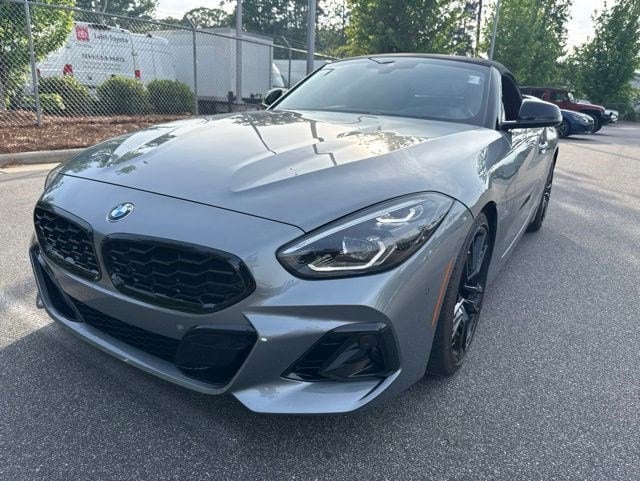 2024 BMW Z4 M40i's photo