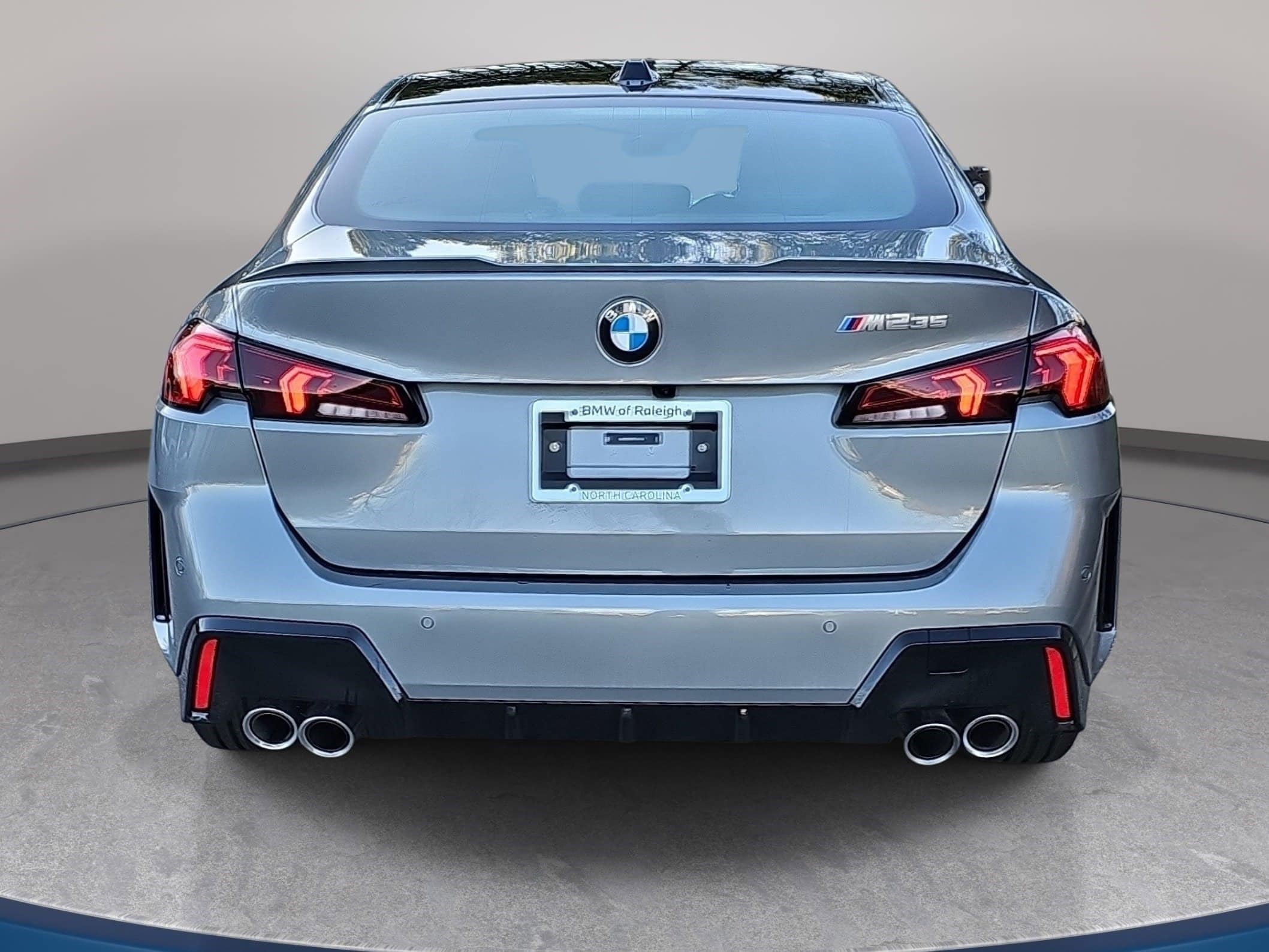 2026 BMW 2 Series M235 - Photo 6