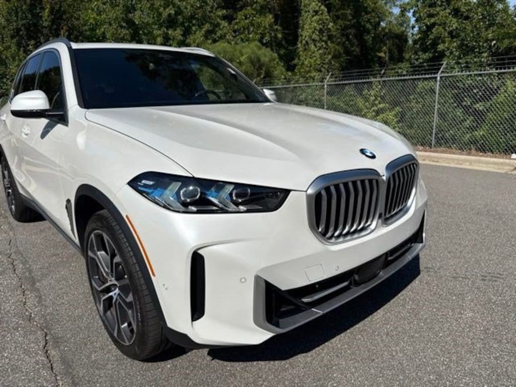 Certified 2025 BMW X5 xDrive40i SUV