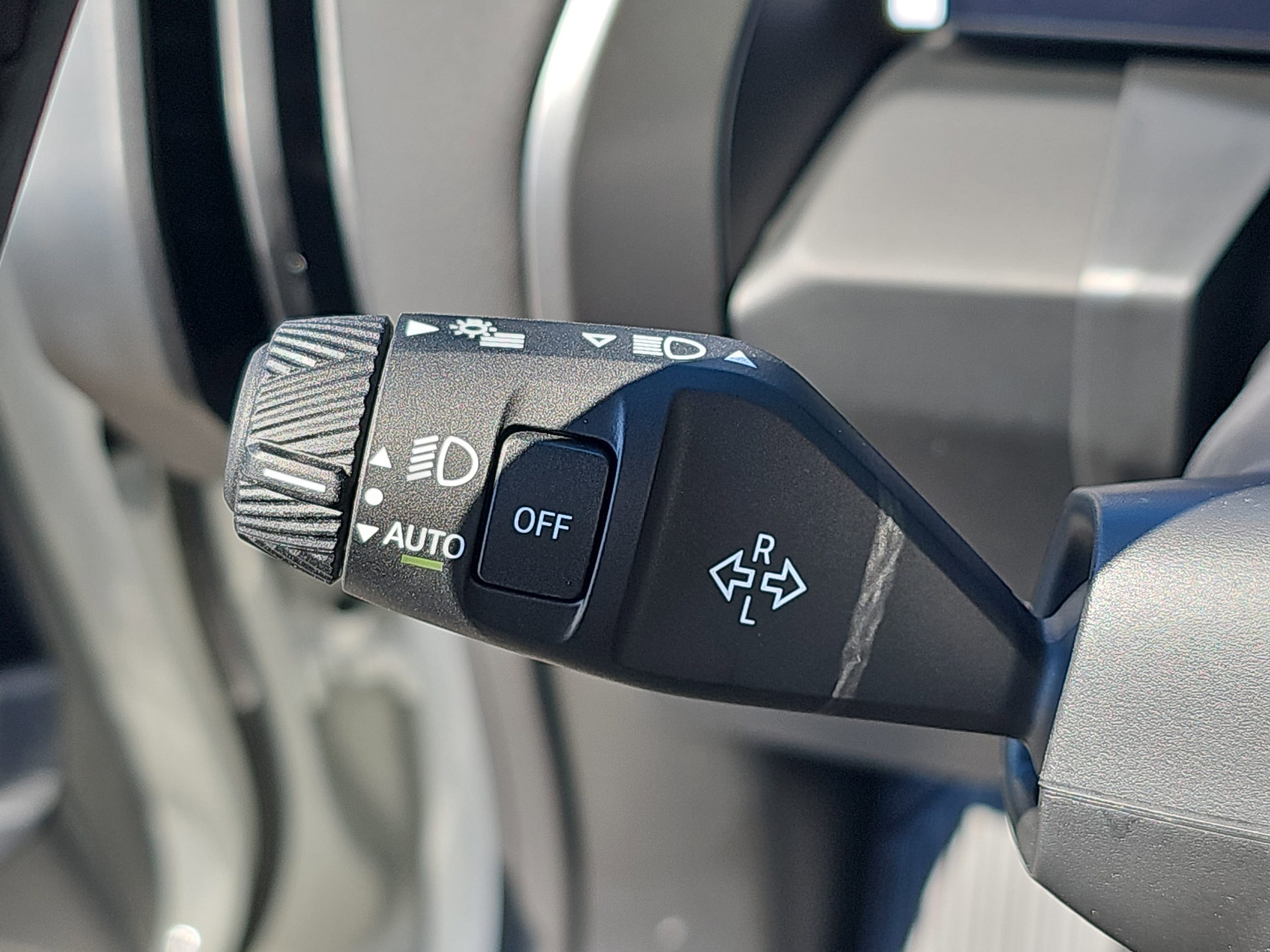 2026 BMW X3 30 - Photo 27