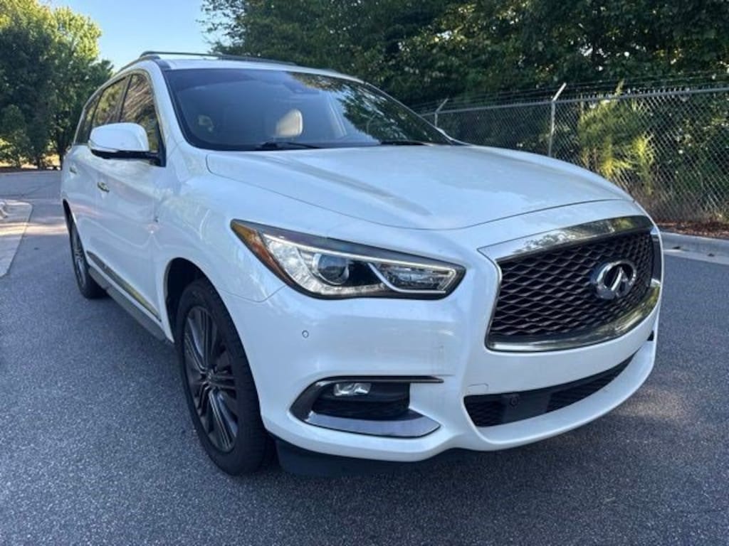 Used 2019 INFINITI QX60 LUXE SUV