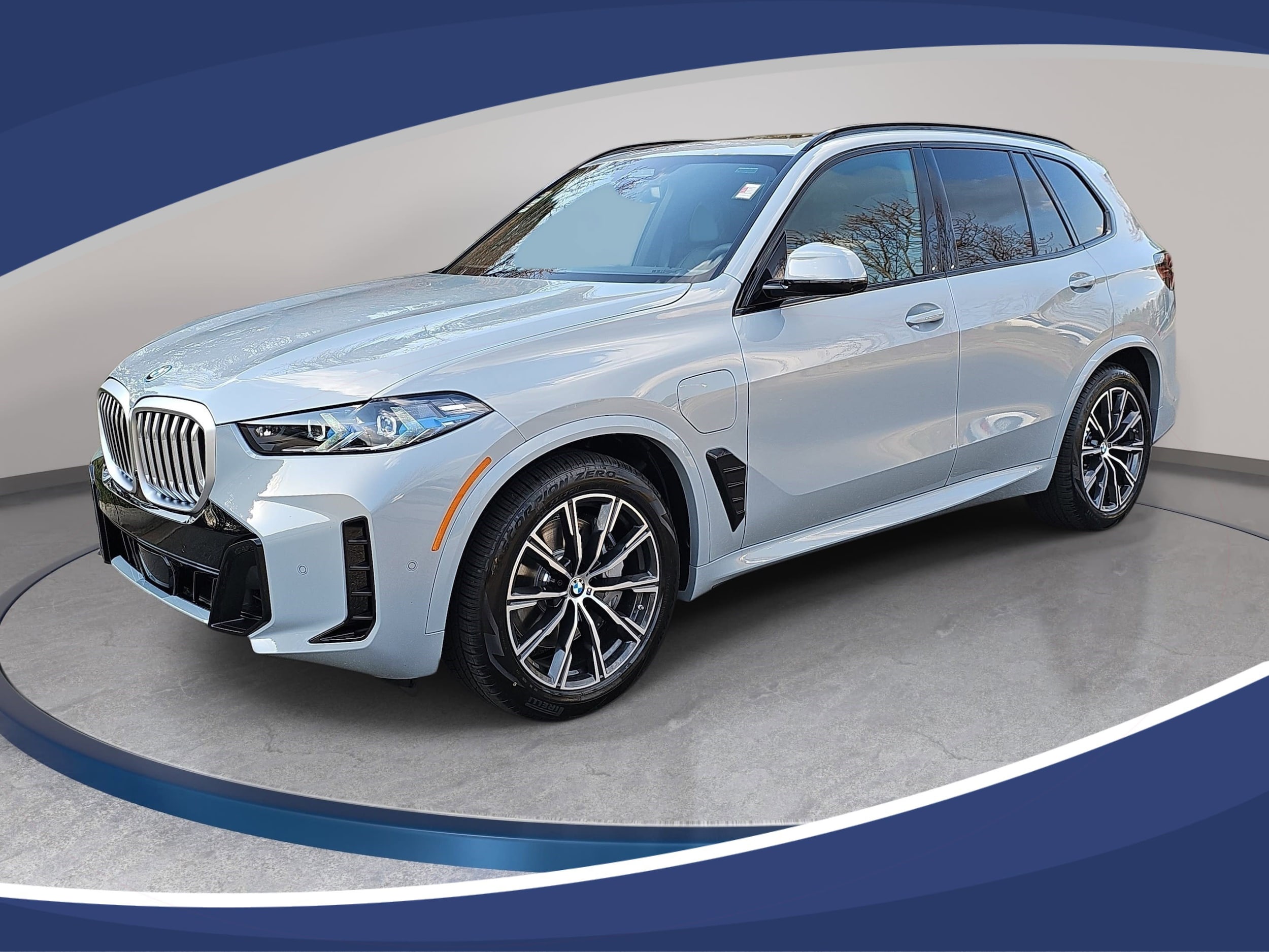 2026 BMW X5 xDrive50e's photo