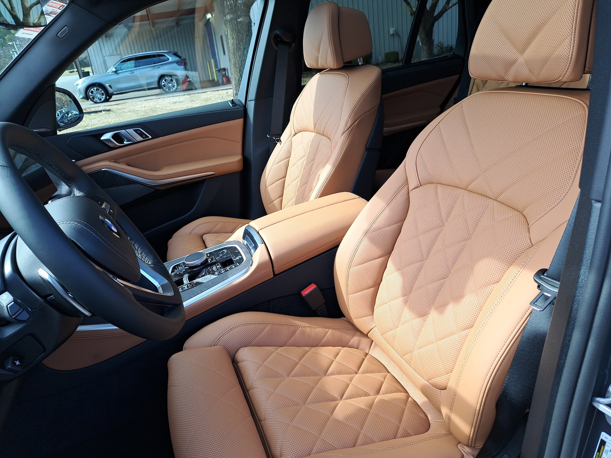 2026 BMW X5 40i - Photo 16