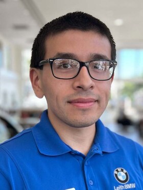 Staff member Stephen Moriel from ID_8cfcd69ba7f1