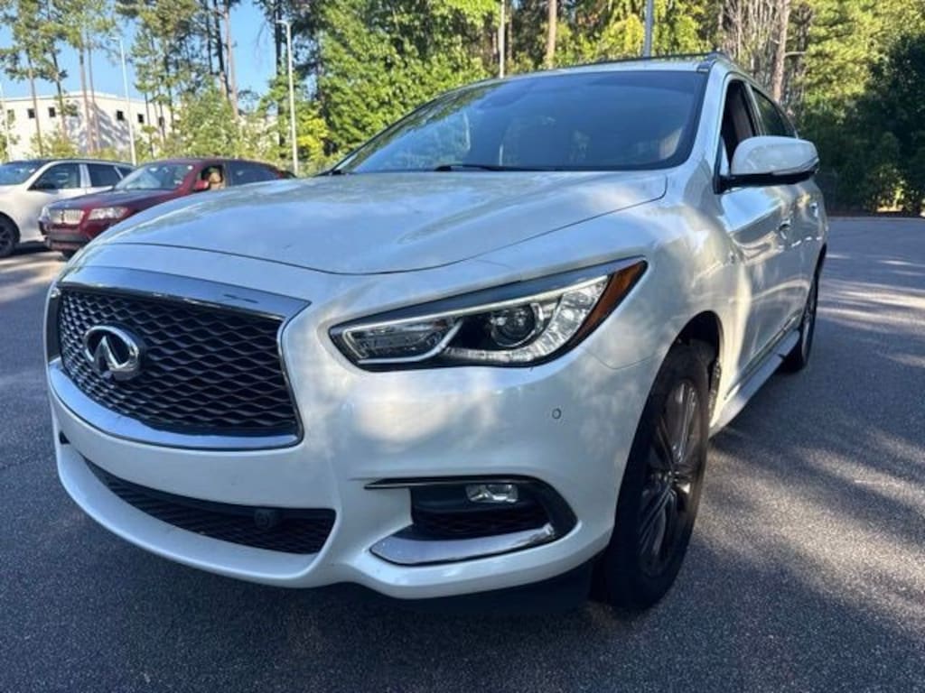 Used 2019 INFINITI QX60 LUXE SUV