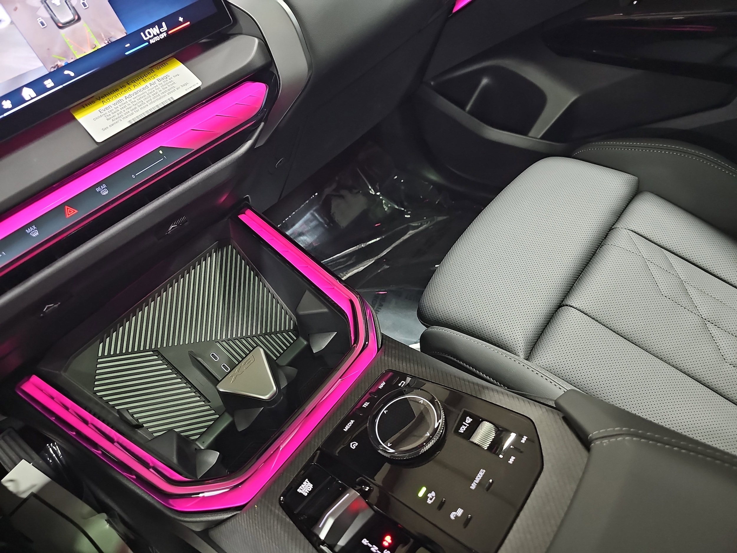 2026 BMW X3 30 - Photo 26