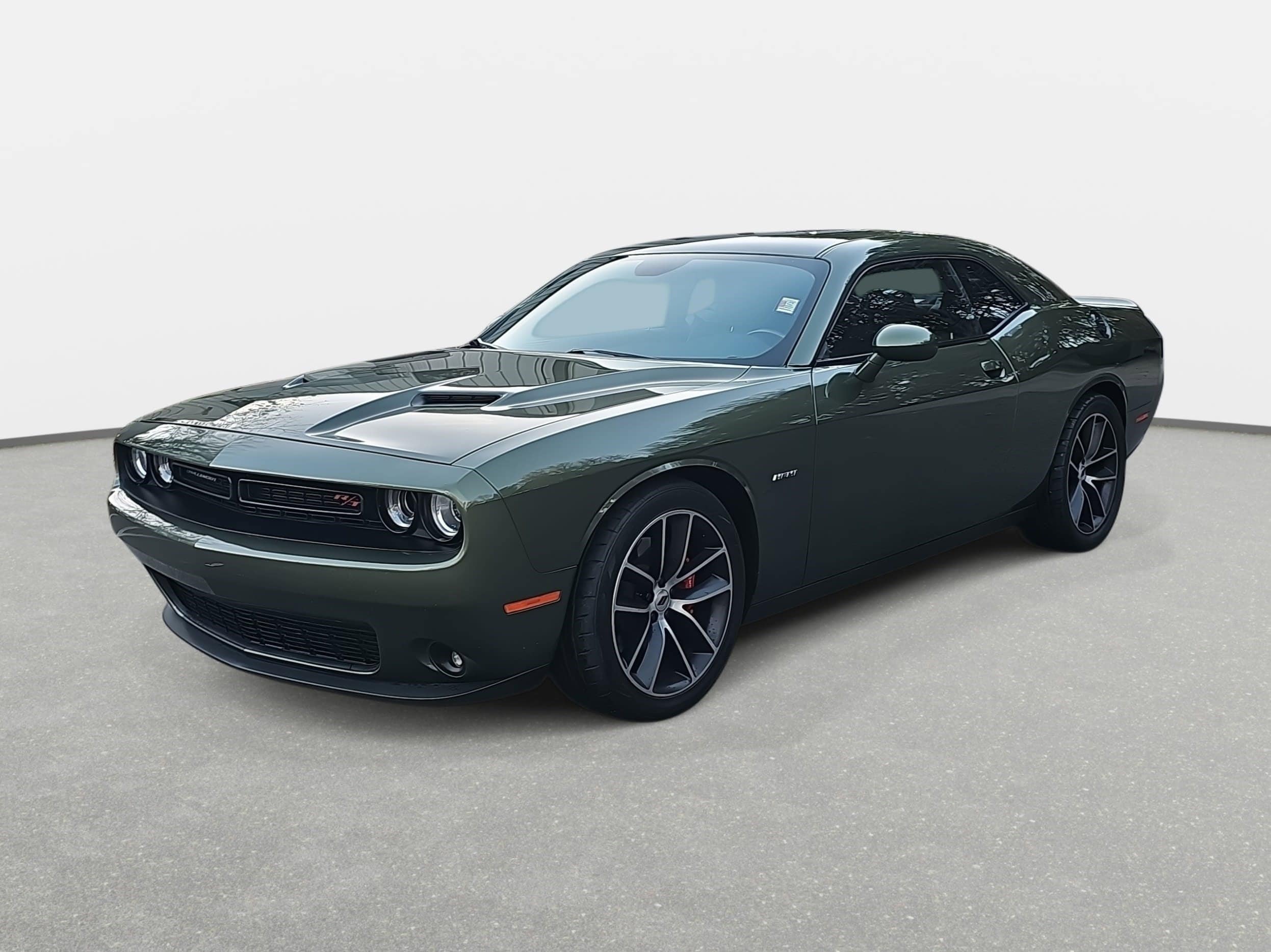 2018 Dodge Challenger R/T's photo