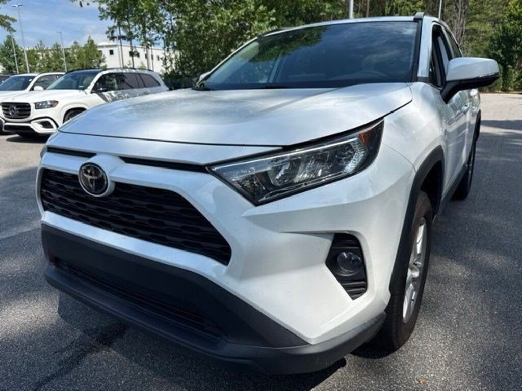 Used 2021 Toyota RAV4 XLE SUV