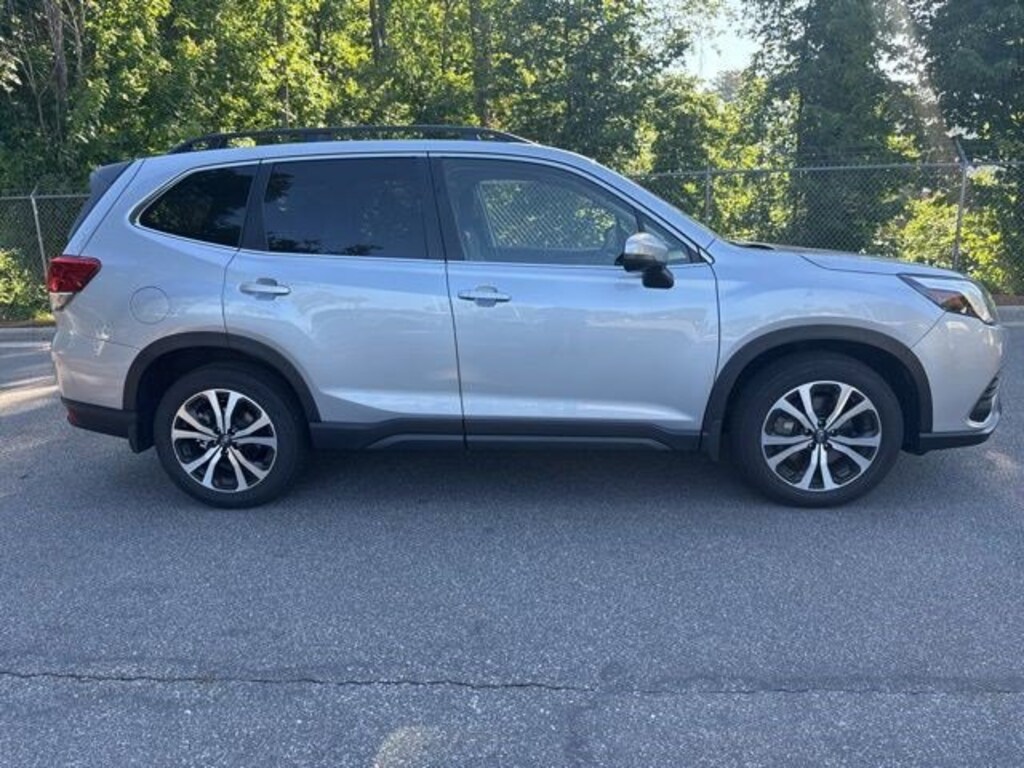 Used 2024 Subaru Forester Limited SUV