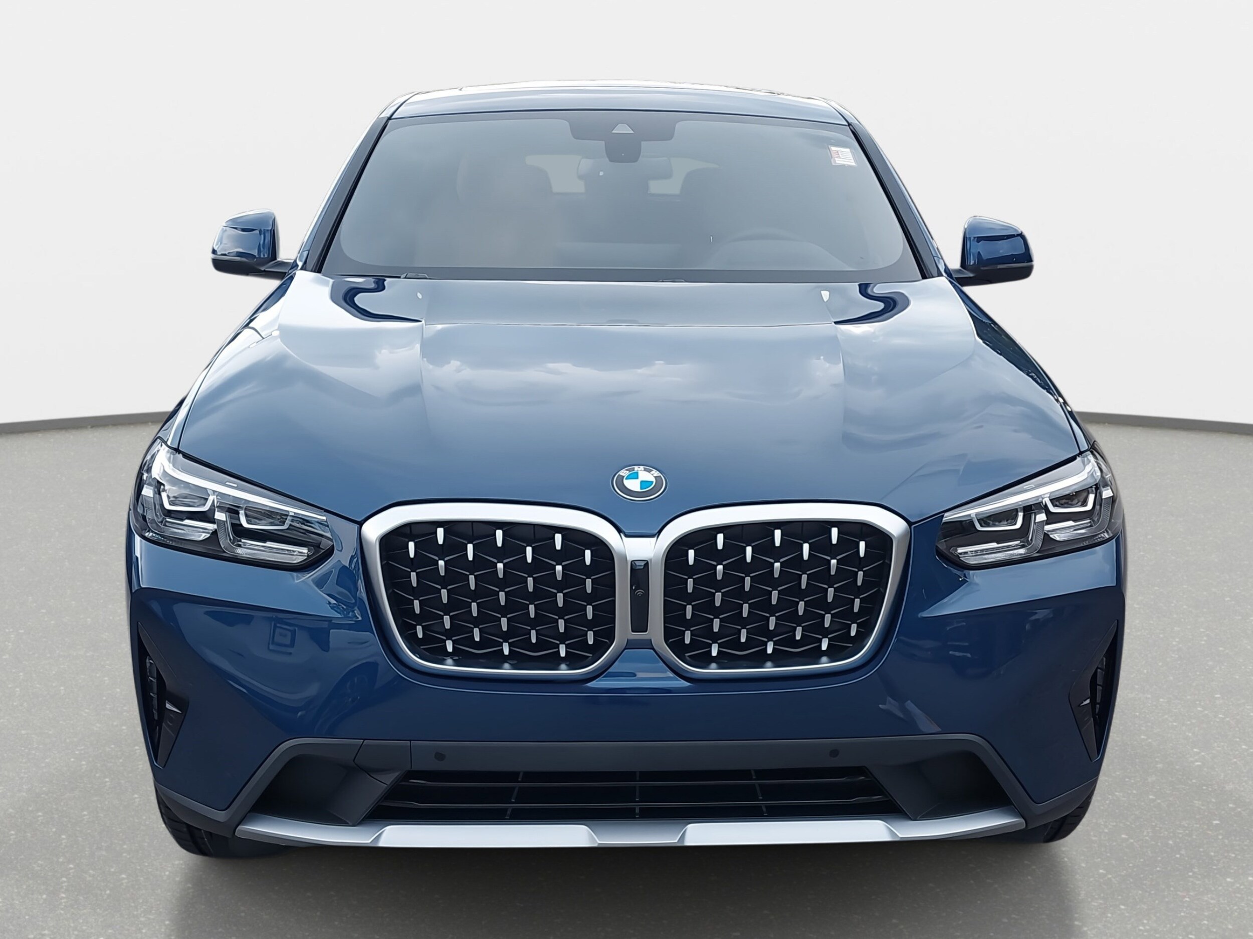 2025 Bmw X4 xDrive30i photo 2