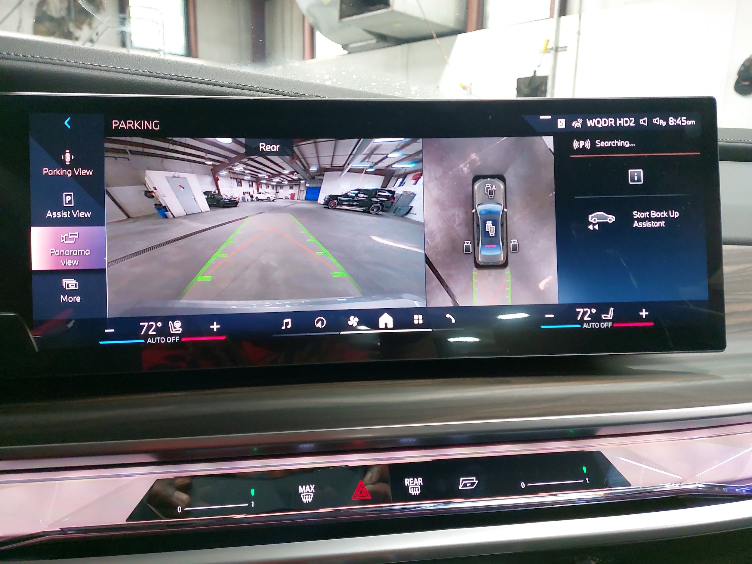 2025 BMW 7 Series 760i - Photo 24