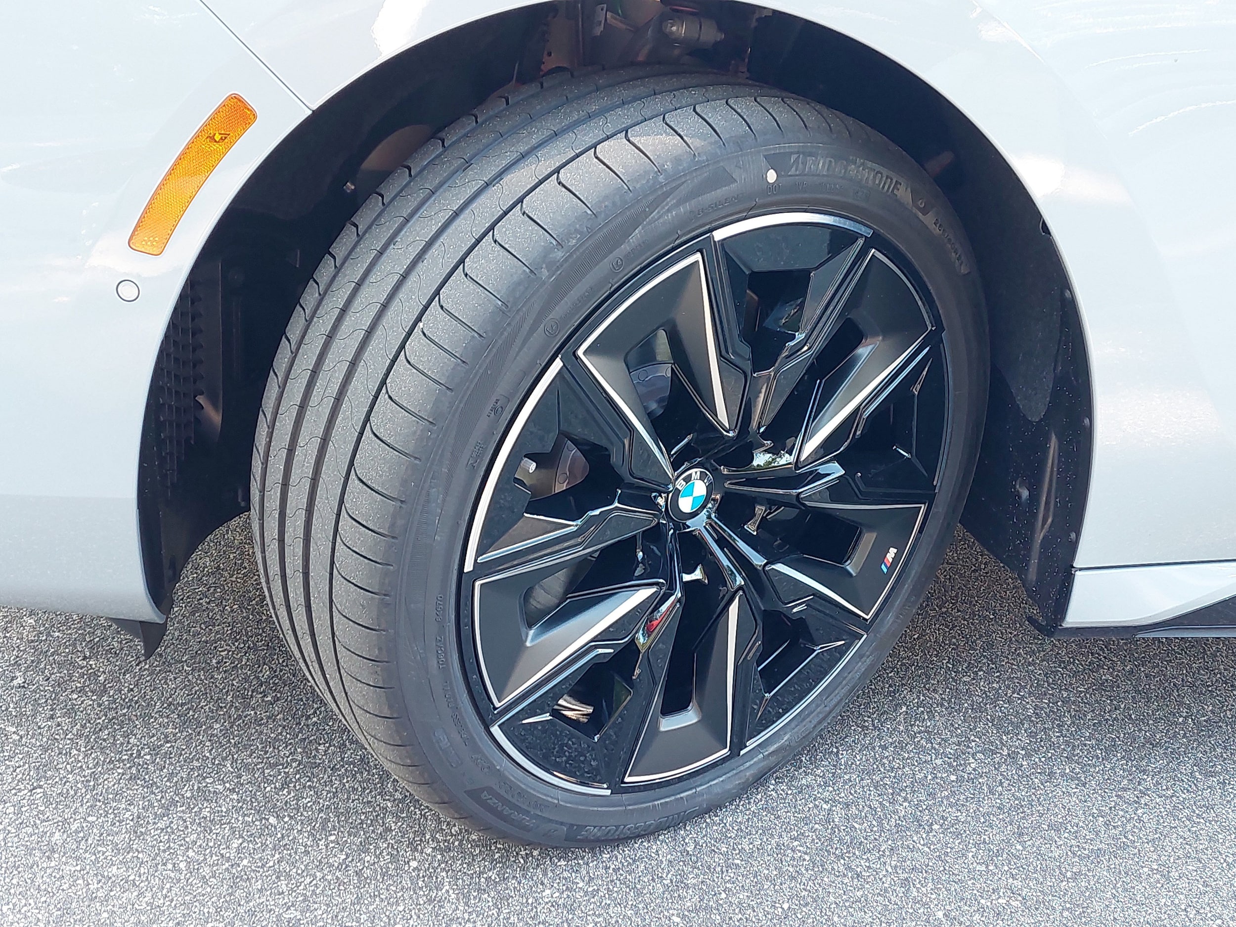 2025 BMW 7 Series 760i - Photo 34