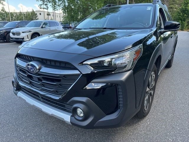 2023 Subaru Outback Limited's photo