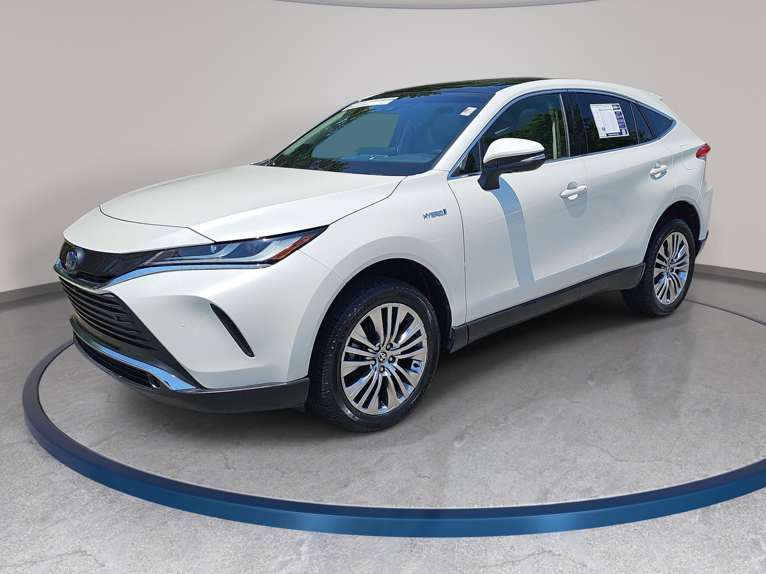 2021 Toyota Venza Limited Hybrid AWD's photo