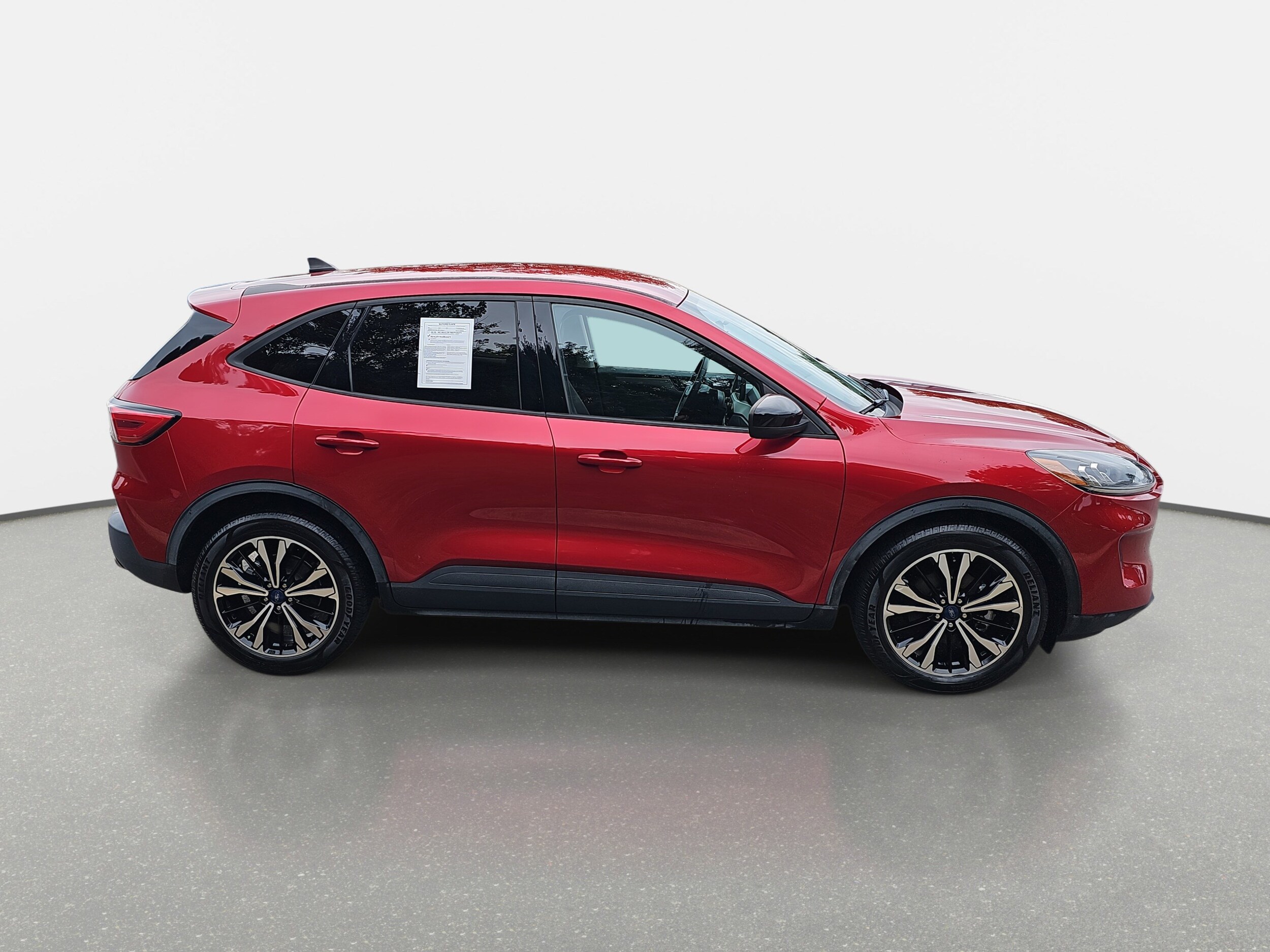 2022 Ford Escape SE photo 4