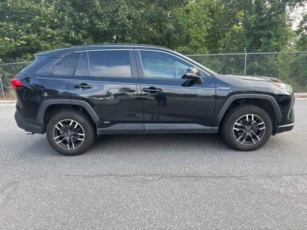 Used 2019 Toyota RAV4 Hybrid XLE SUV