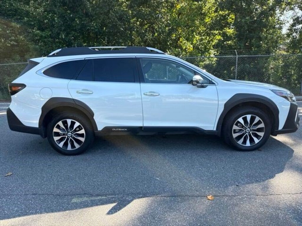 Used 2025 Subaru Outback Touring XT SUV